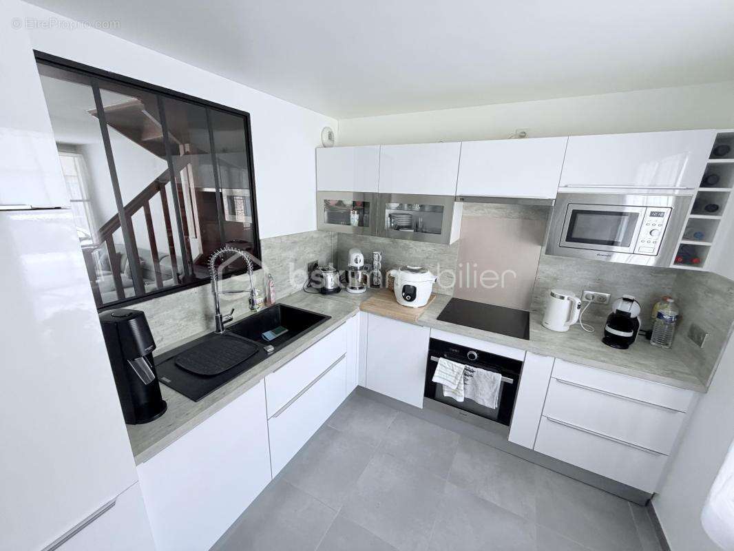 Maison à CORBEIL-ESSONNES