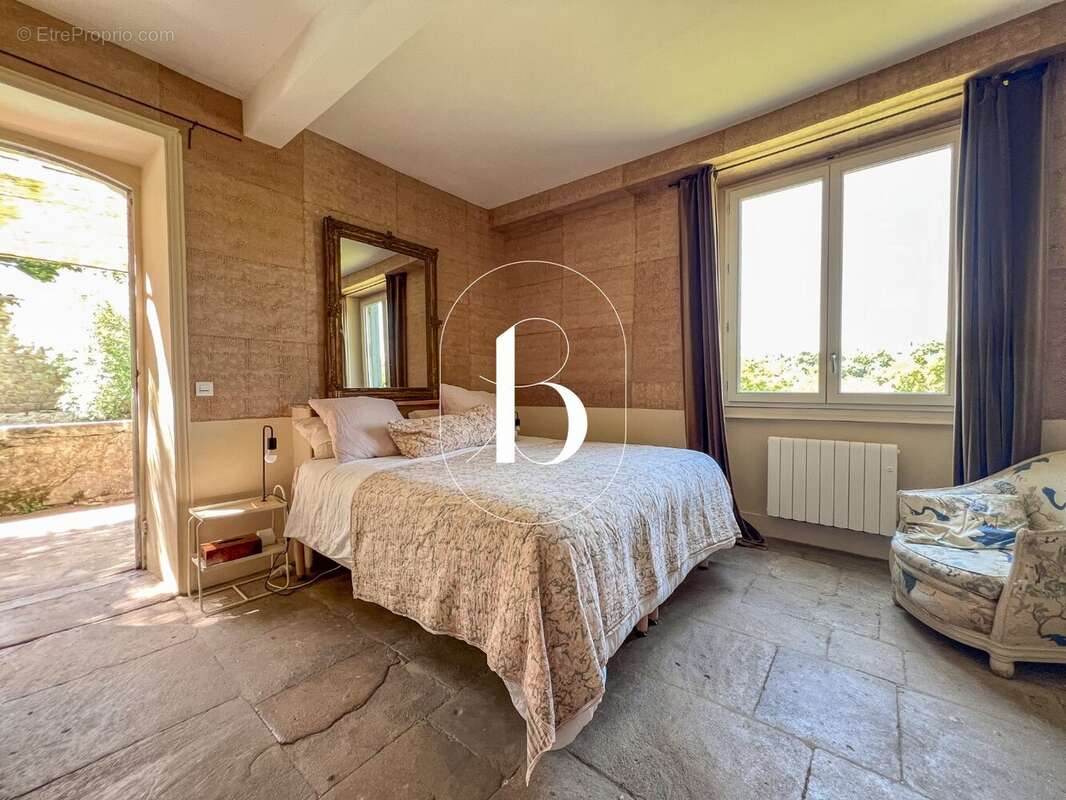 Maison 330 m² à Vinezac  - photo 29