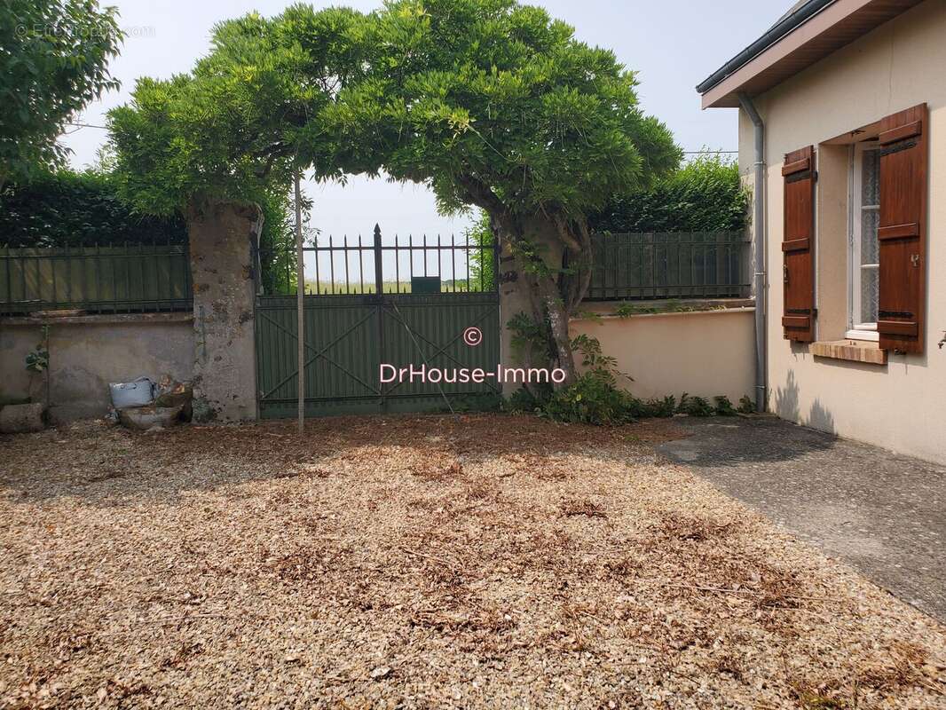 Maison à ILLIERS-COMBRAY