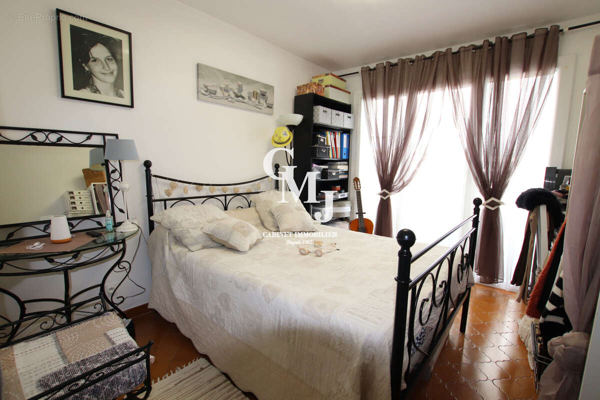 Appartement à SAINT-RAPHAEL