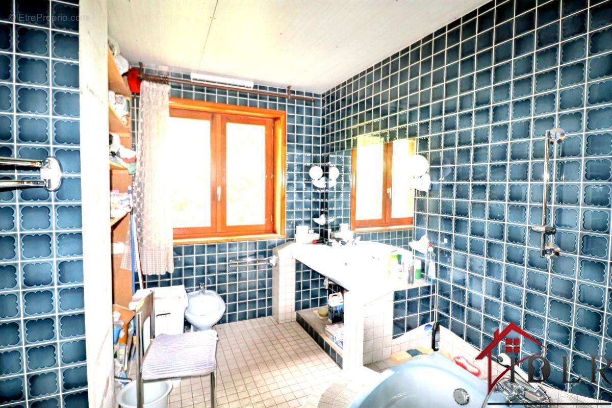 Maison à BROUVELIEURES