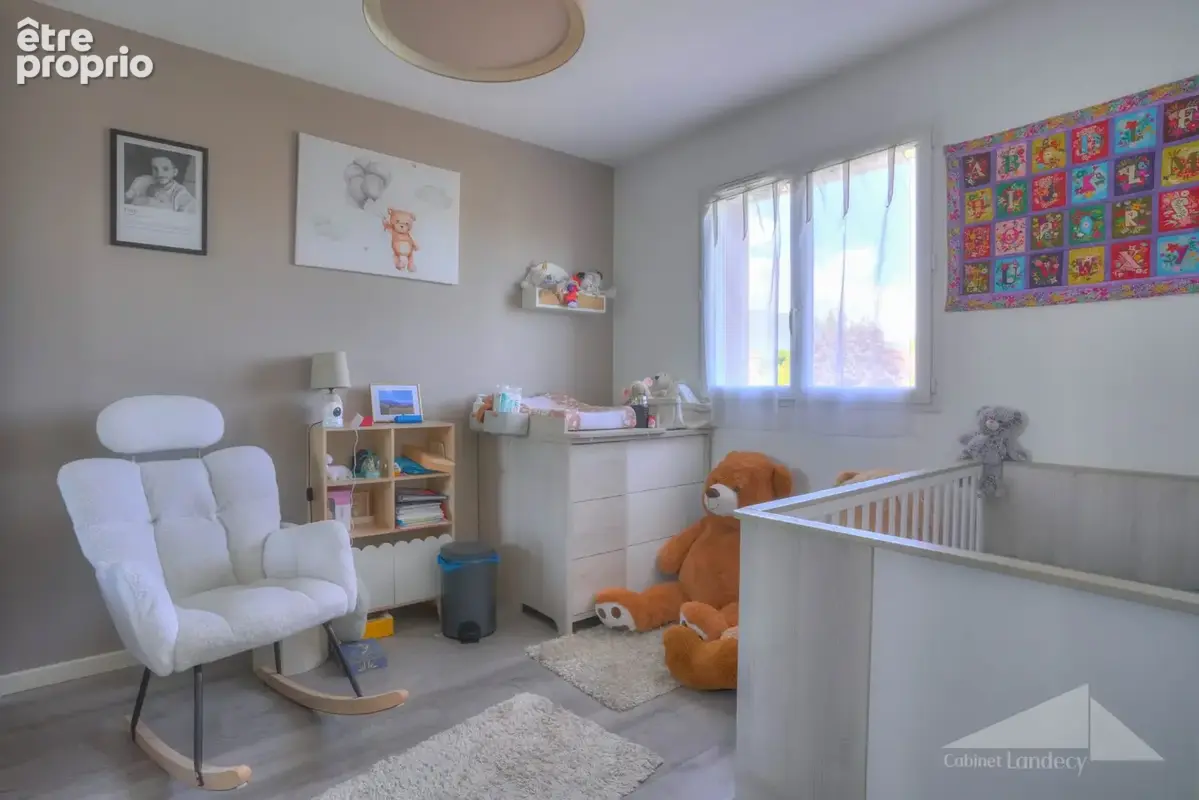 Maison 5 pièces 110 m² à vendre à Saint-Jean-De-Gonville (01630) - photo 8