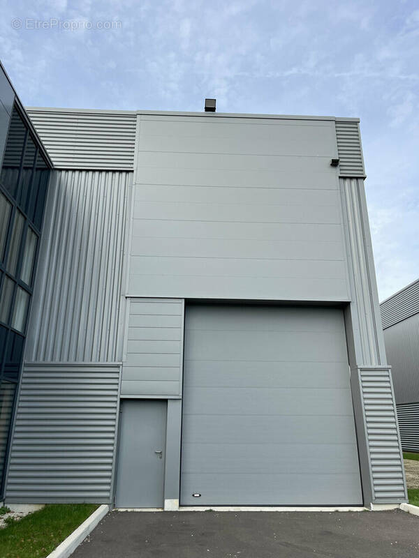 Autre à CHANTELOUP-EN-BRIE