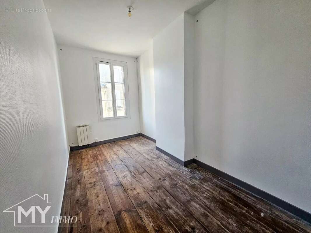 Maison à CASTILLON-LA-BATAILLE