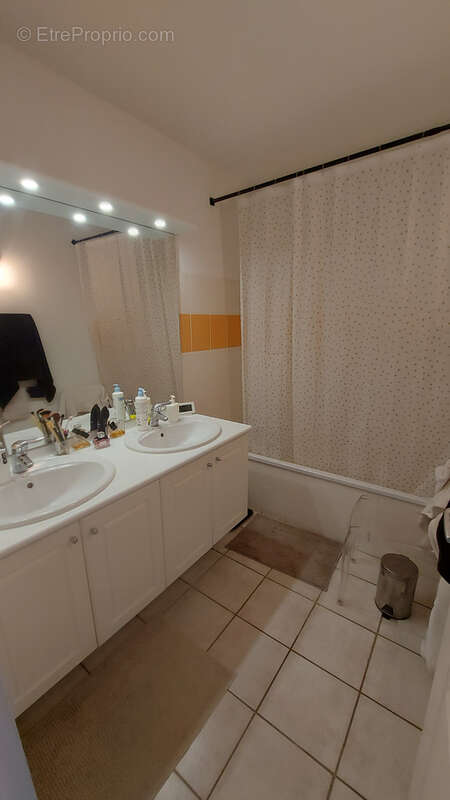 Appartement à SAINTE-MARIE