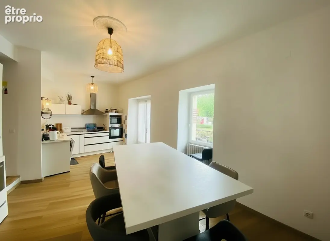 Maison familiale mitoyenne 165 m², 5 chambres, Proche Cahors - photo 4
