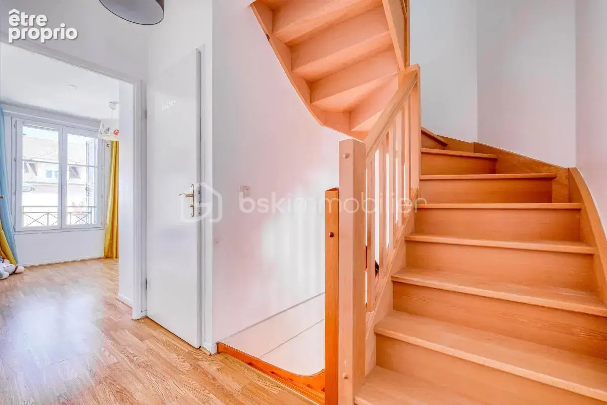 Maison de ville avec combles aménagées - photo 10