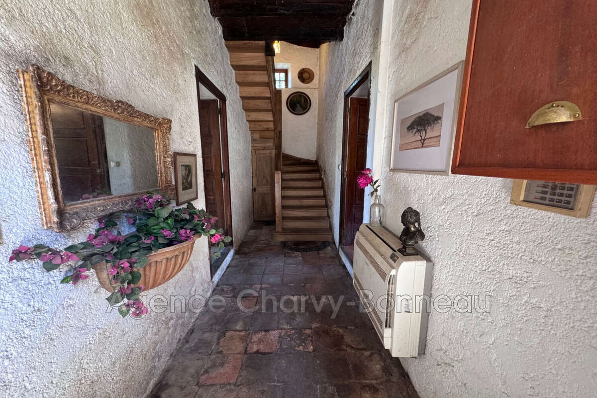 Maison 155 m² à Prat-Bonrepaux  - photo 8