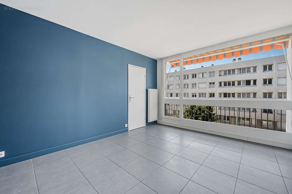 Appartement 2 pièces lumineux - Ligne 13  Etienne Dolet - Balcons - photo 6