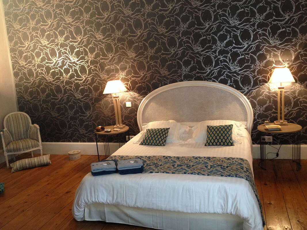 Maison à VILLENEUVE-SUR-LOT