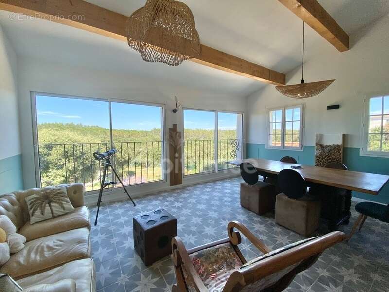 Maison à vendre avec vue panoramique à SAINT MAXIMIN (30) - photo 5