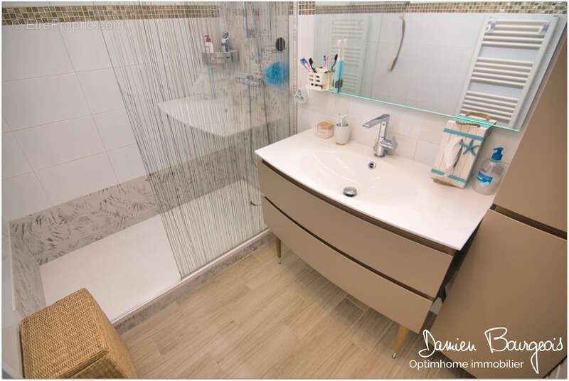 Appartement à SERGY