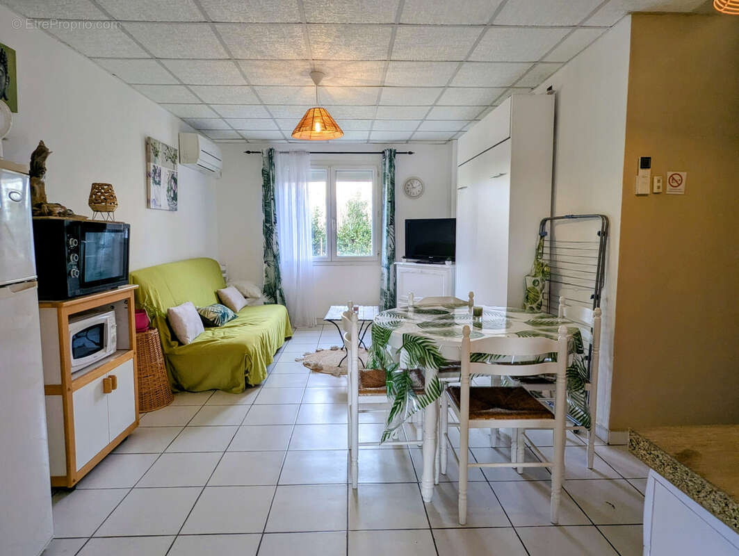 Maison à COURSAN
