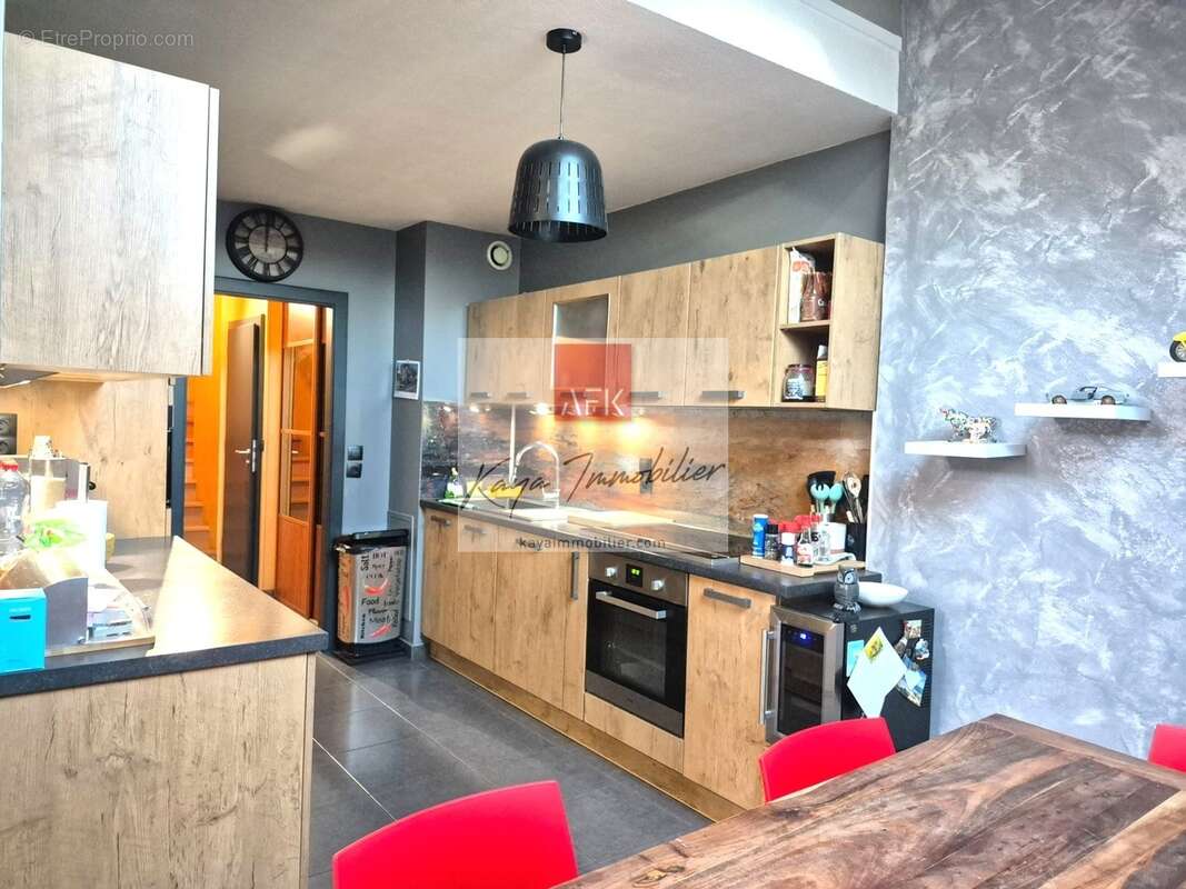 Appartement à AMBILLY