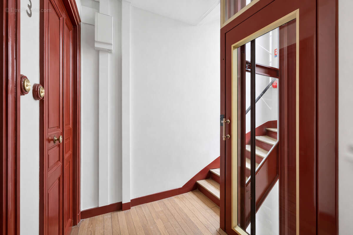 Appartement à PARIS-11E