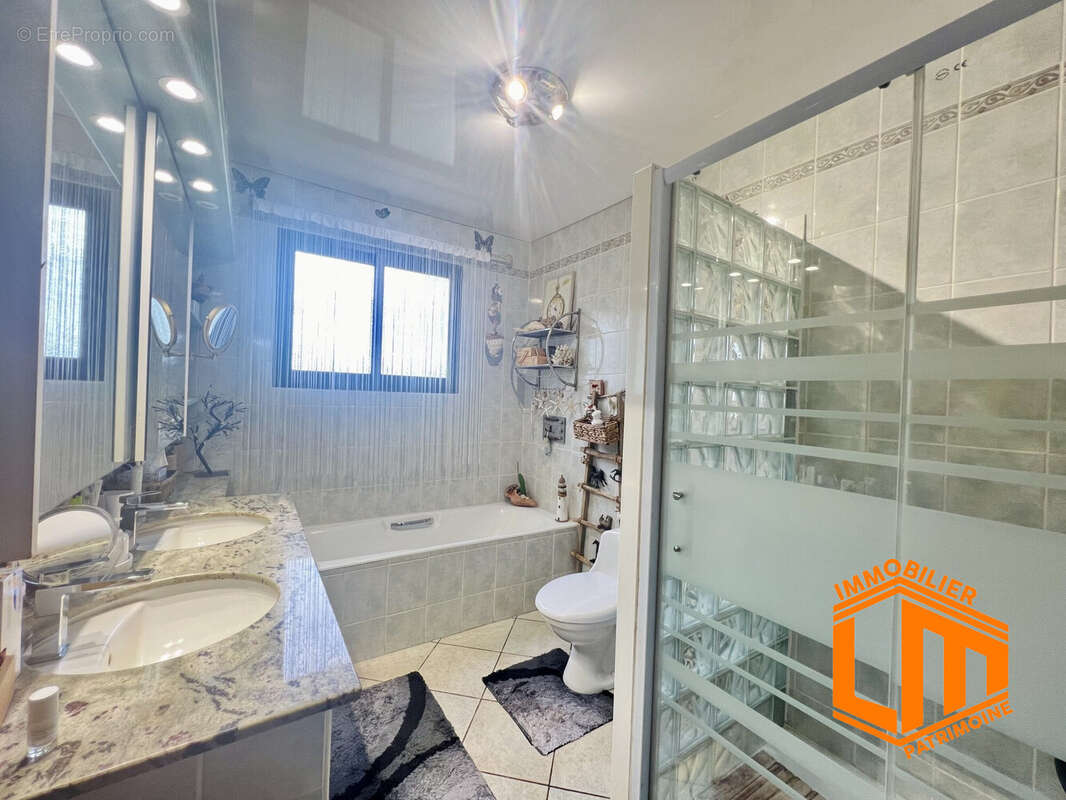 SDB - Maison à MONTPELLIER