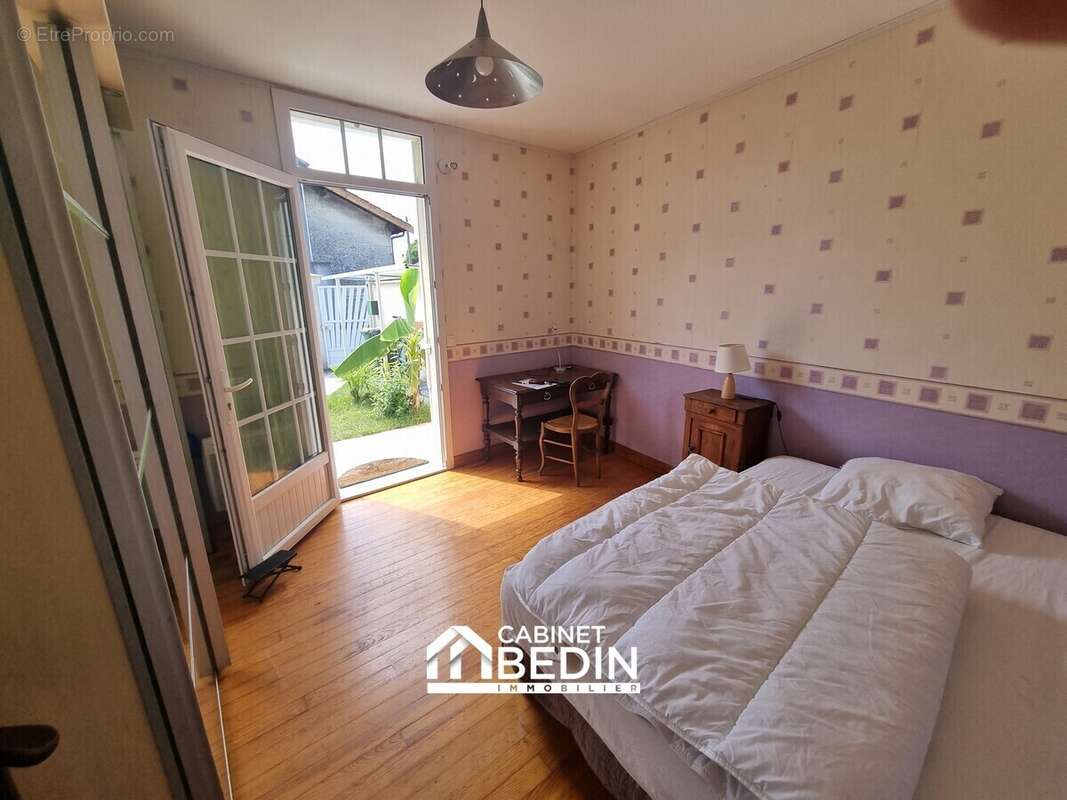 Maison 188 m² à Begles  - photo 5