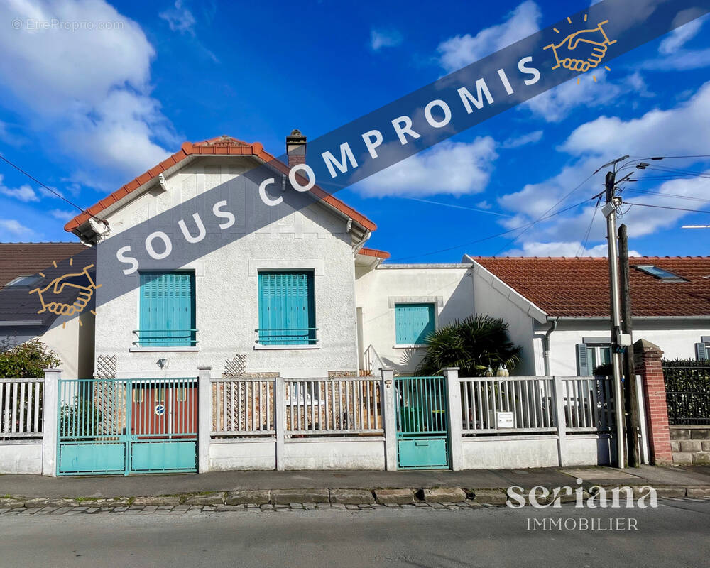 Maison à SAVIGNY-SUR-ORGE