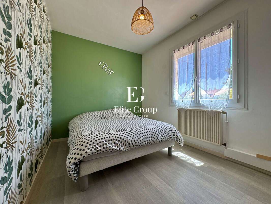 Maison à TONNAY-CHARENTE