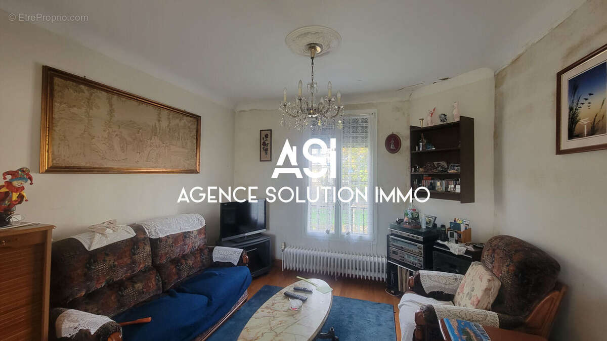 Maison à LA SUZE-SUR-SARTHE