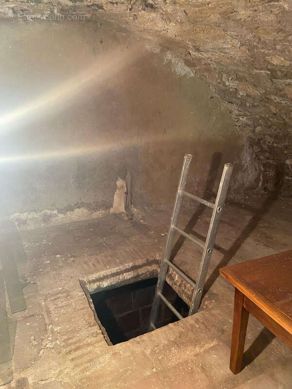 Appartement à VILLECROZE