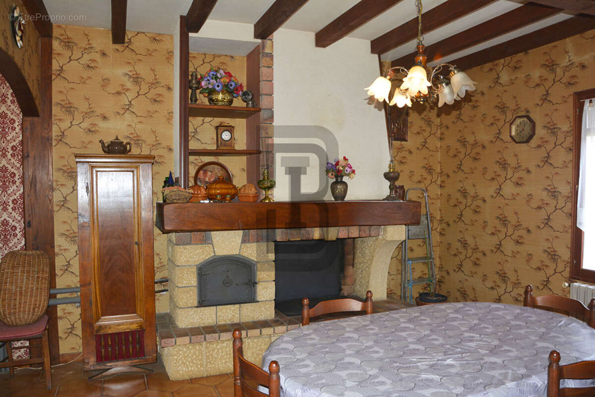 Maison à QUILLAN