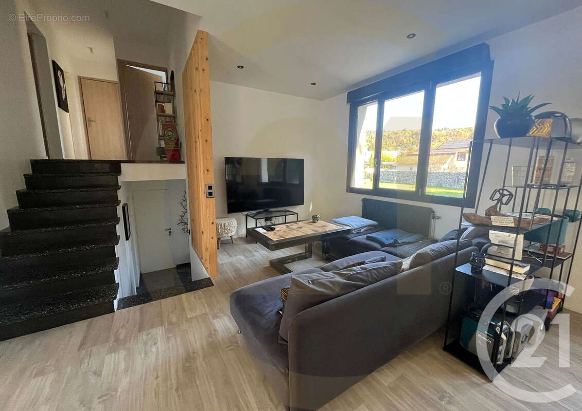 Maison à BOURGOIN-JALLIEU