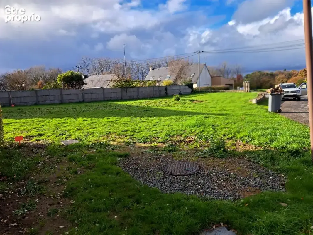 Terrain à CAVAN