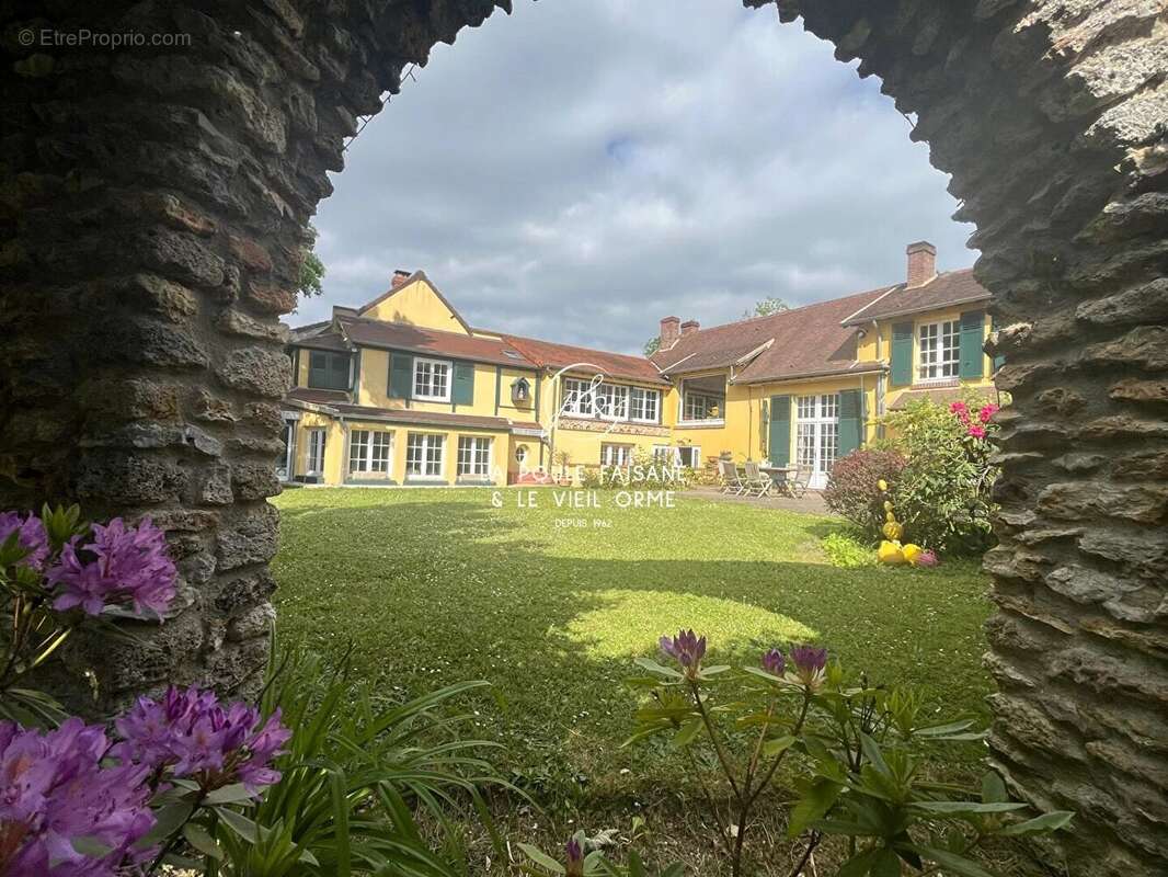 Maison à MONTFORT-L'AMAURY