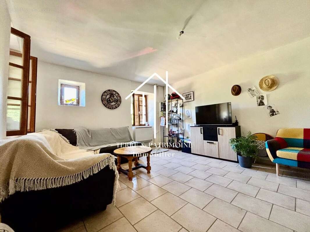 Ensemble immobilier proche  Vallon-Pont-d’Arc - photo 7