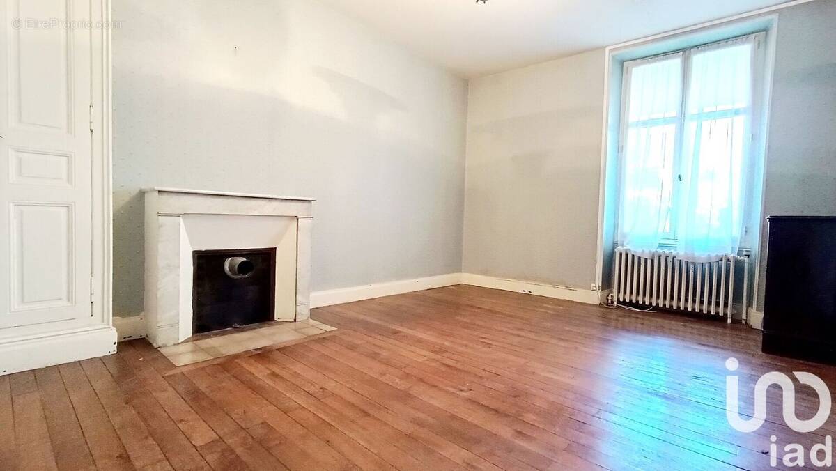 Photo 1 - Maison à CHATEAUROUX