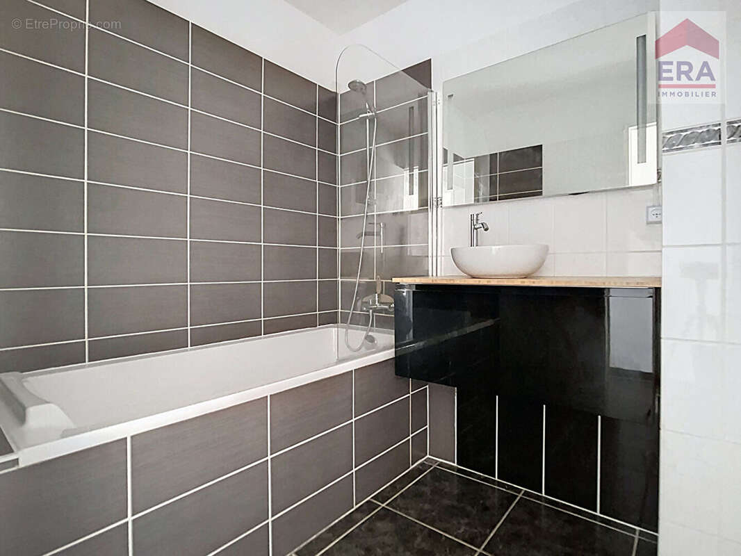 Appartement à MARSEILLE-11E