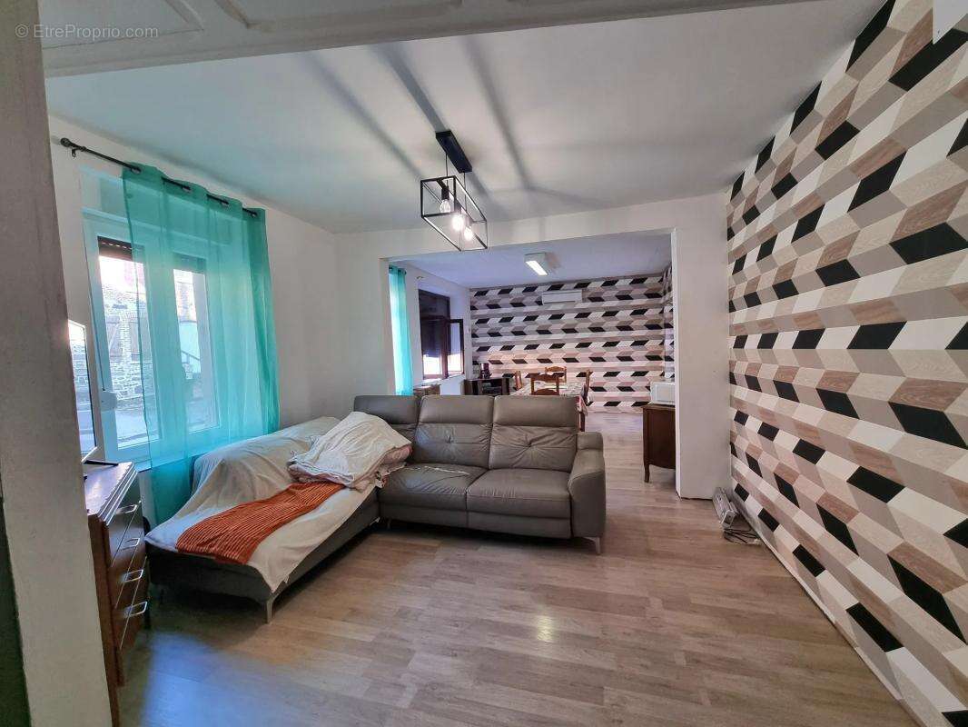 Maison à SAINT-MICHEL