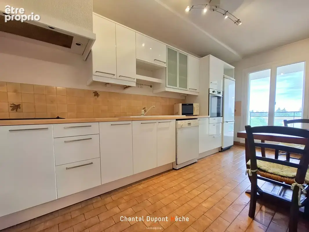 CHARTRES AGGLOMERATION - Appartement 80m2 avec balcon et garage - photo 5