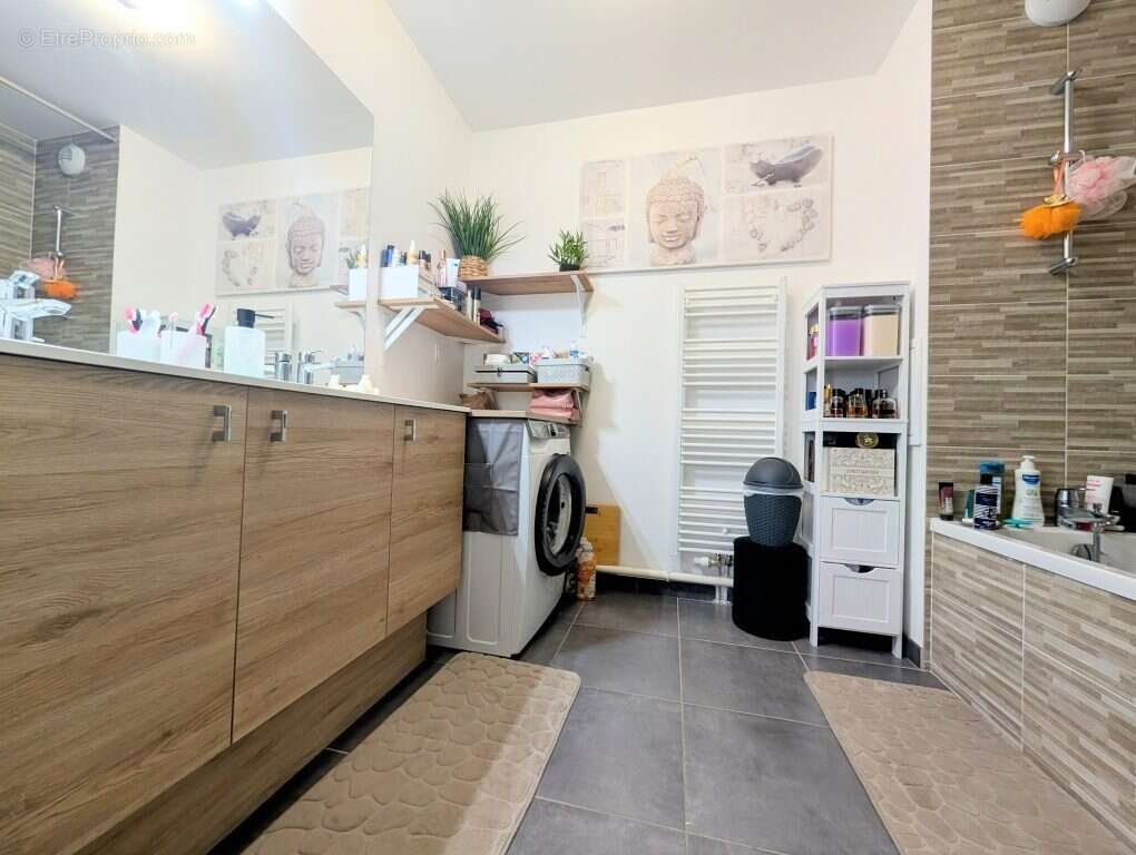 Appartement à FONTAINE-LES-DIJON
