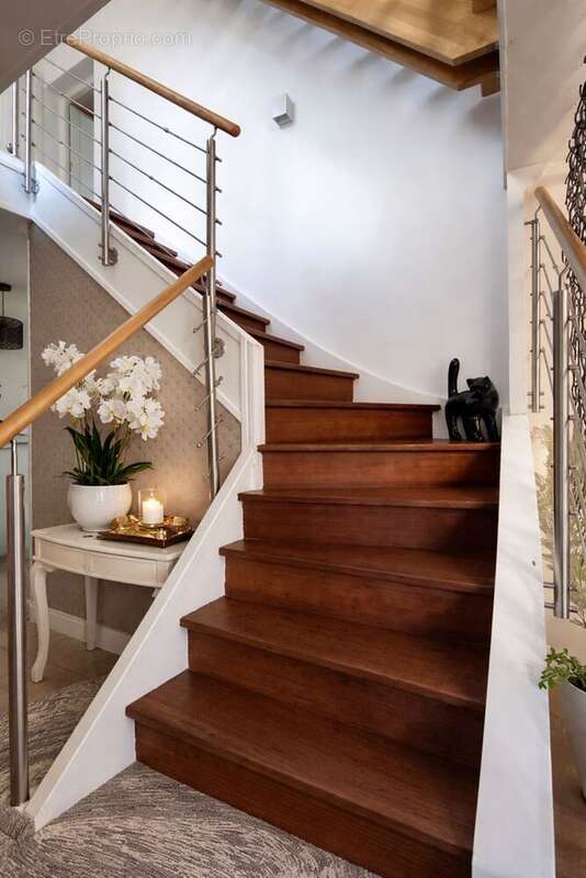 Maison à MONTLIGNON