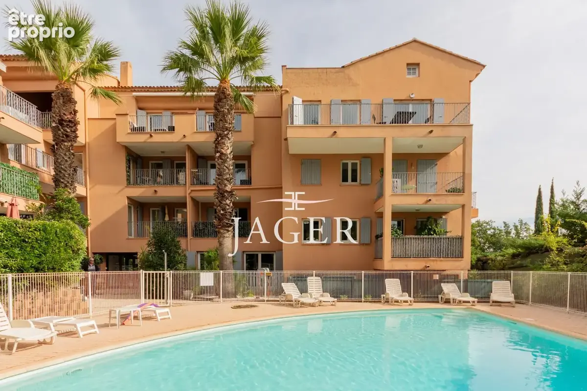 Appartement 3 pièces 70 m² à vendre à Grimaud (83310) - photo 1