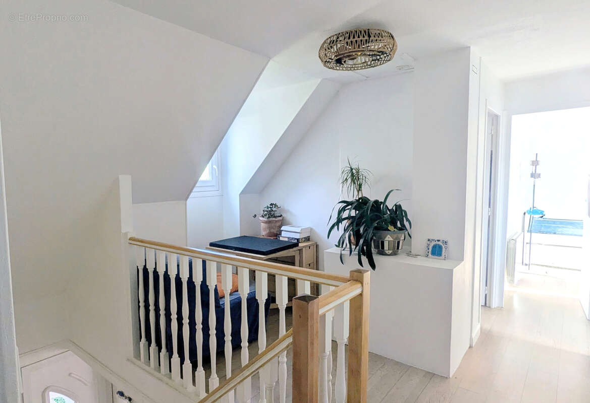 Maison à HOUDAN