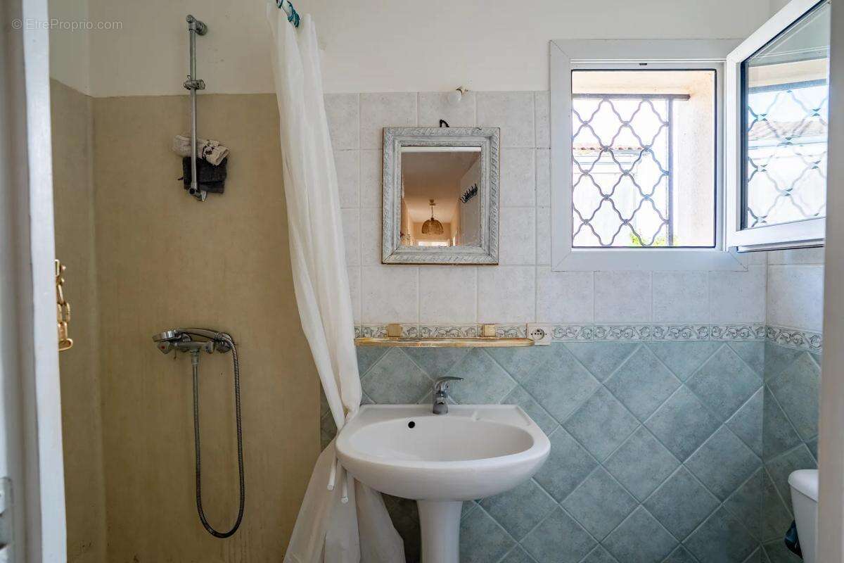 Maison à BLANQUEFORT