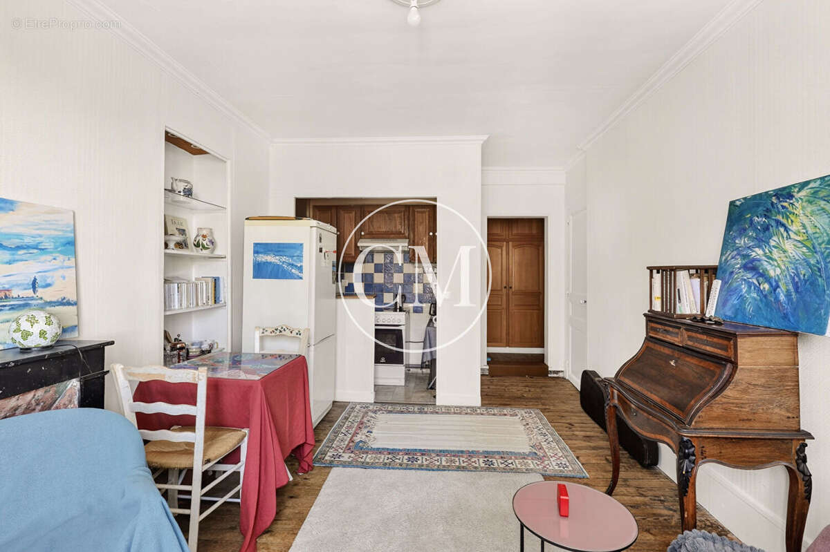 Appartement à VERSAILLES