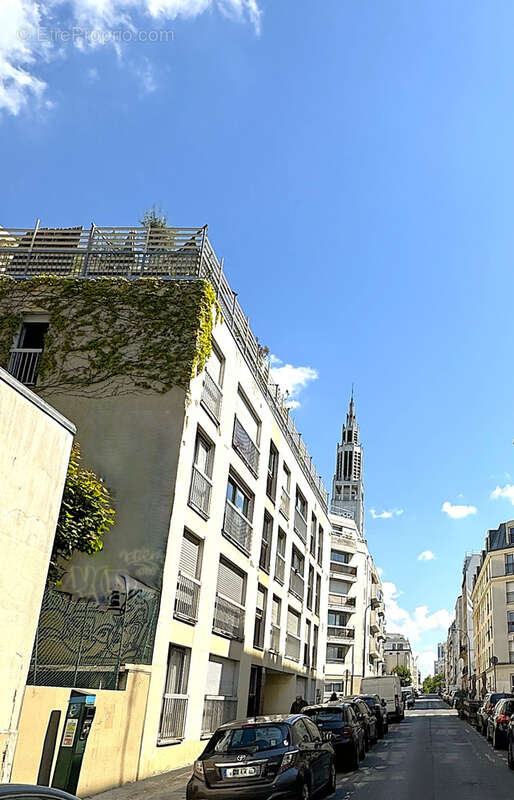 Appartement à PARIS-20E