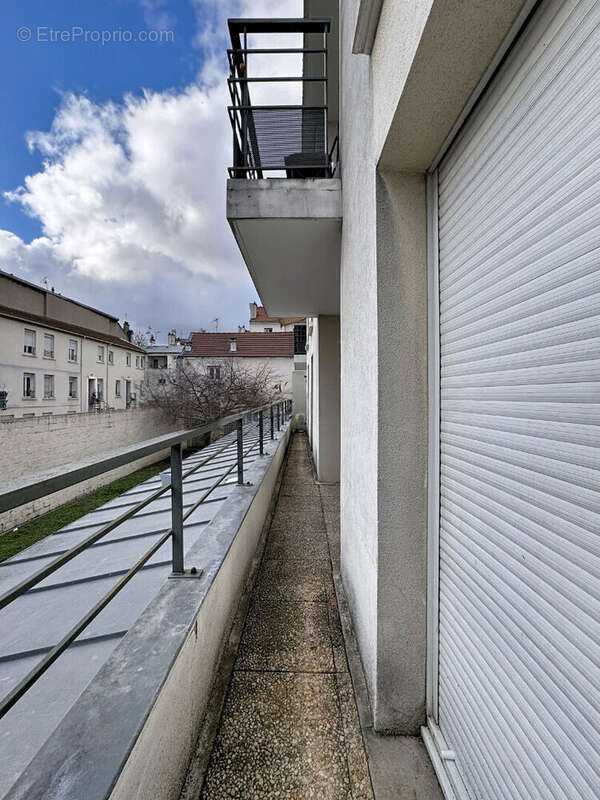 Appartement à AUBERVILLIERS