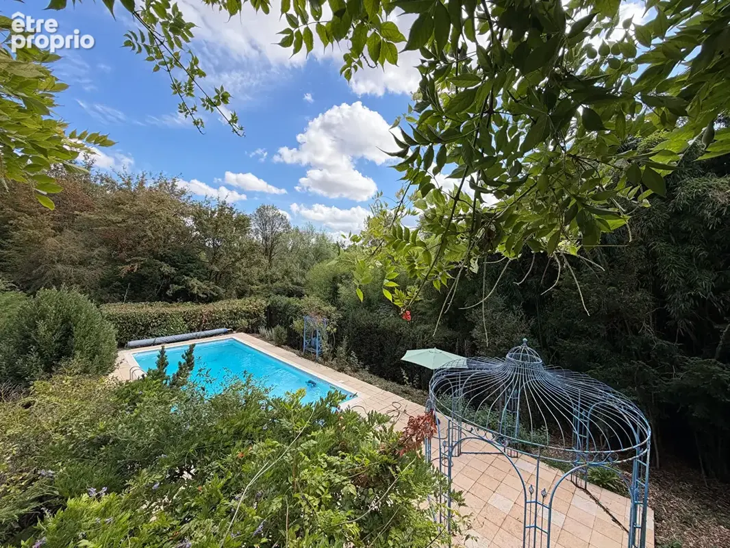Propriété de caractère exceptionnelle avec dépendances, piscine et 3,5 hectares - photo 20