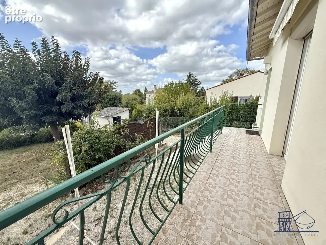 Maison 5 pièces 117 m² à vendre à Jonzac (17500) - photo 7