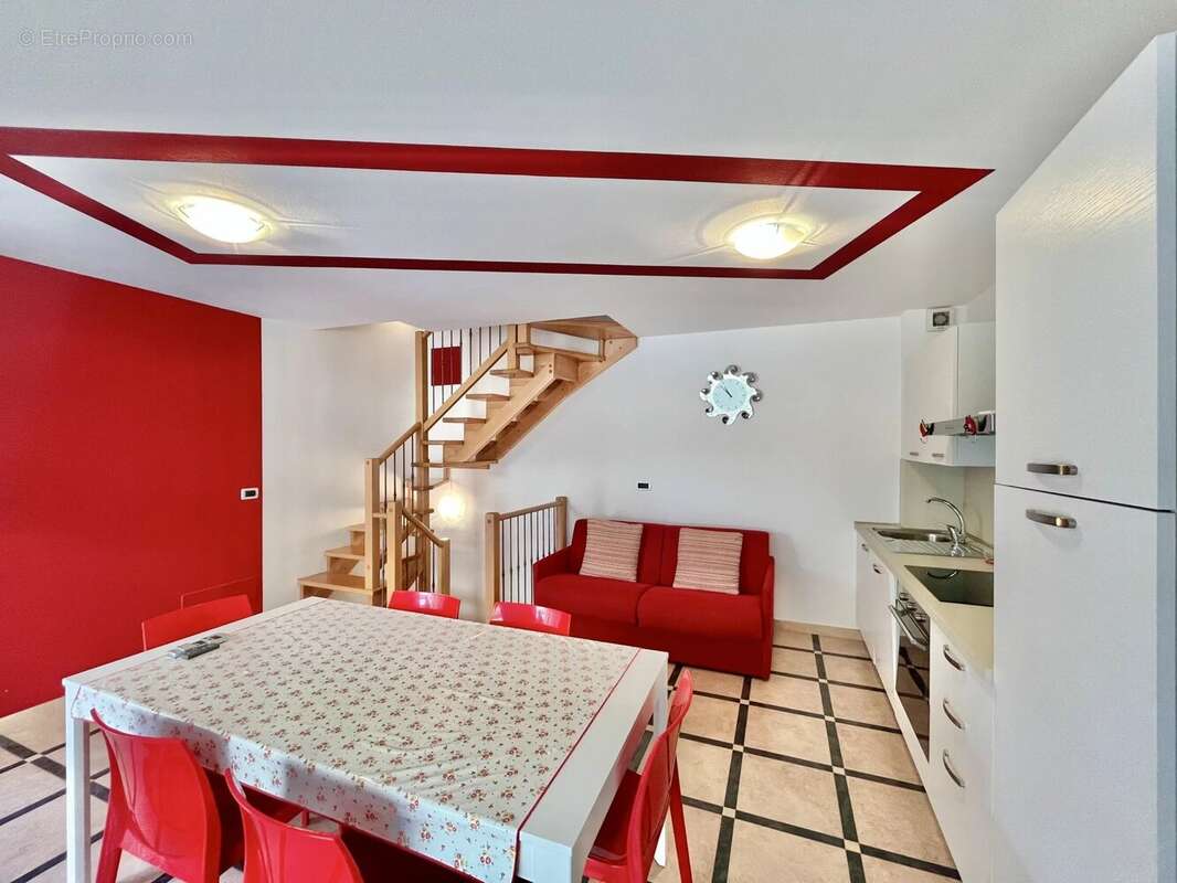 Appartement à ROQUEBRUNE-CAP-MARTIN