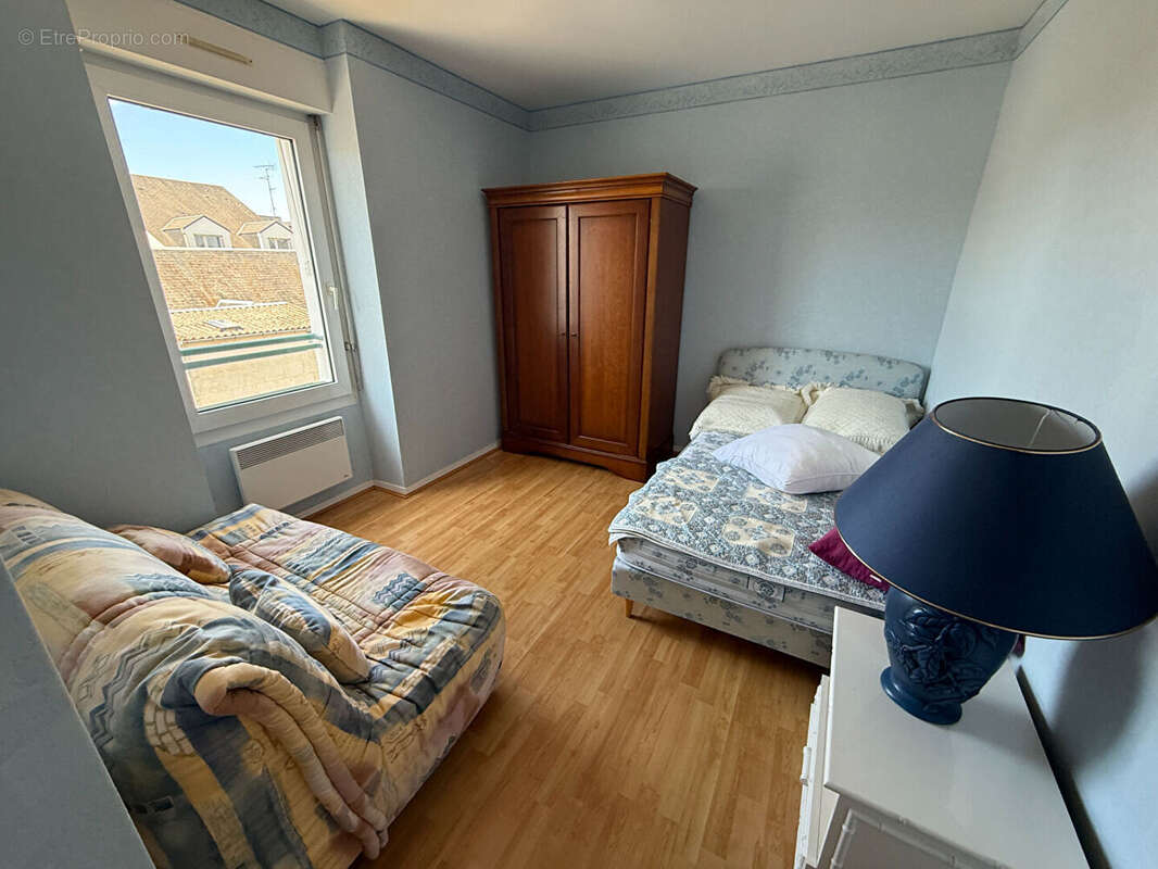 Rare! Appartement 2 chambres avec ascenseur, Centre Vendôme - photo 5