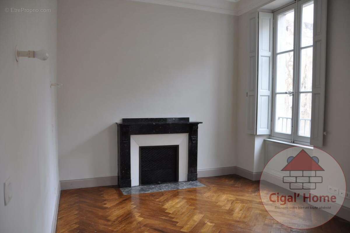 Appartement à CARCASSONNE