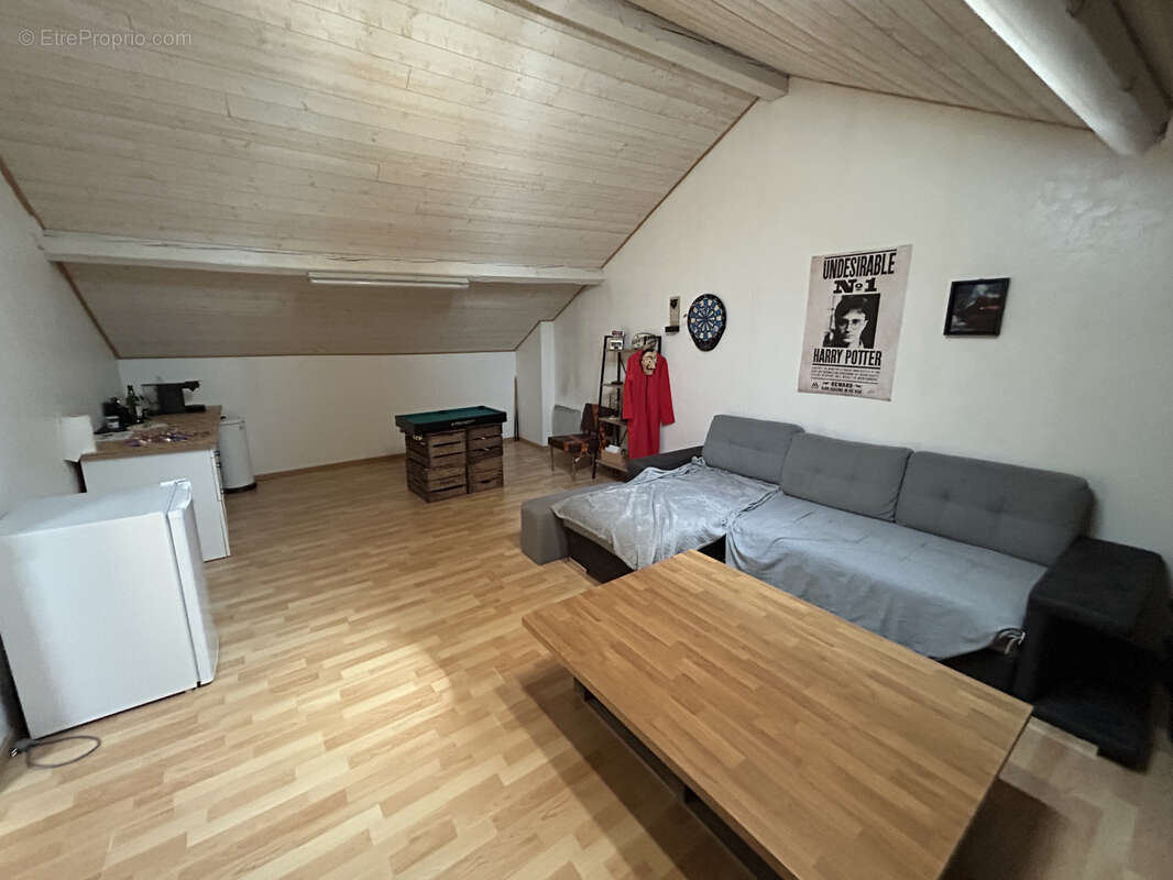 Maison à PUY-GUILLAUME