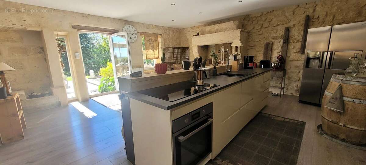 Maison à TAURIAC