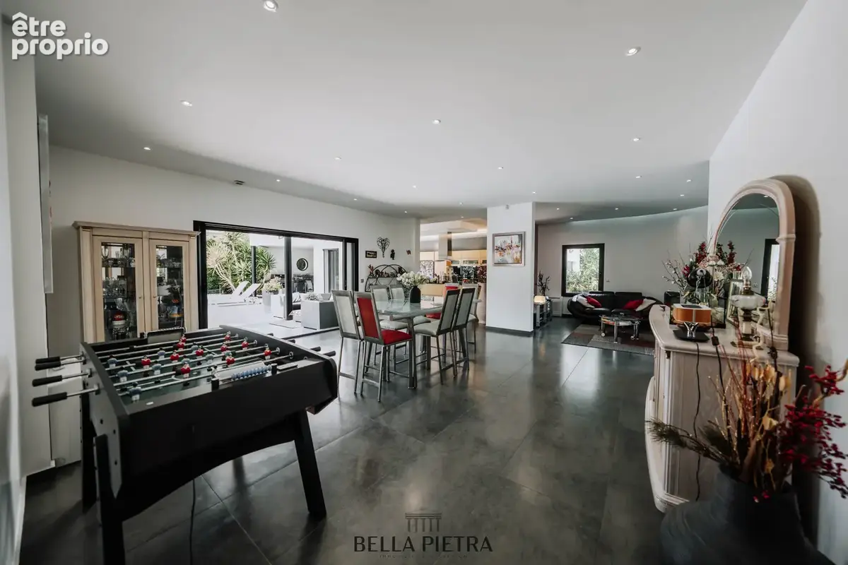 Maison 6 pièces 240 m² à vendre à Saint-Gely-Du-Fesc (34980) - photo 6
